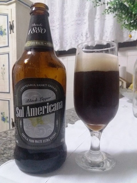 Cerveja Sul Americana Black Lager Cervejaria Sankt Gallen