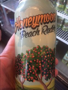 Niagara Honeymoon Peach Radler
