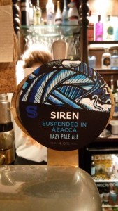 Siren Suspended in Azacca  Hazy Pale Ale - Inglaterra - new England Pale Ale