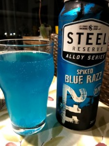 STEEL RESERVE SPIKED BLUE RAZZ - Wagner Gasparetto