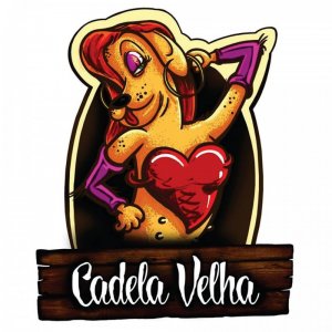 Cadela Velha